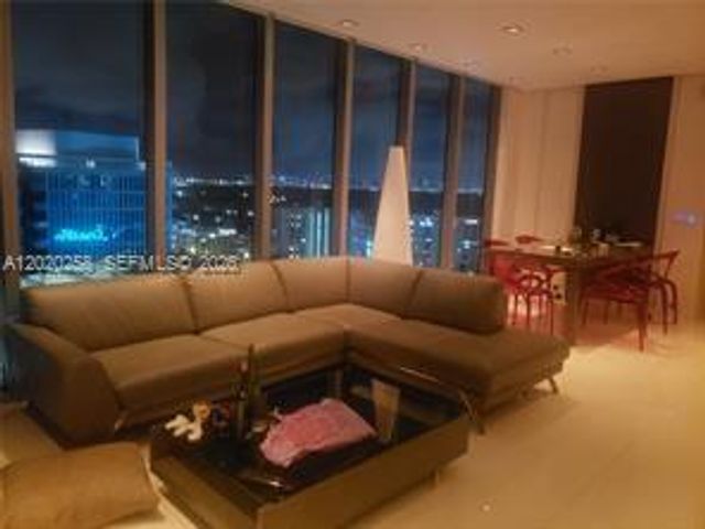 6899 Collins Avenue 2208, Miami Beach, FL 33141