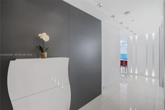 6899 Collins Avenue 2208, Miami Beach, FL 33141