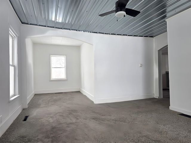 119 E Angel Avenue, Barryton, MI 49305