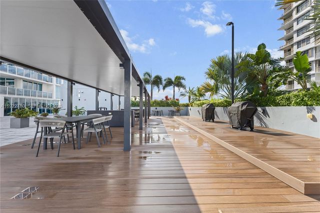 1881 79th St Cswy 807, North Bay Village, FL 33141