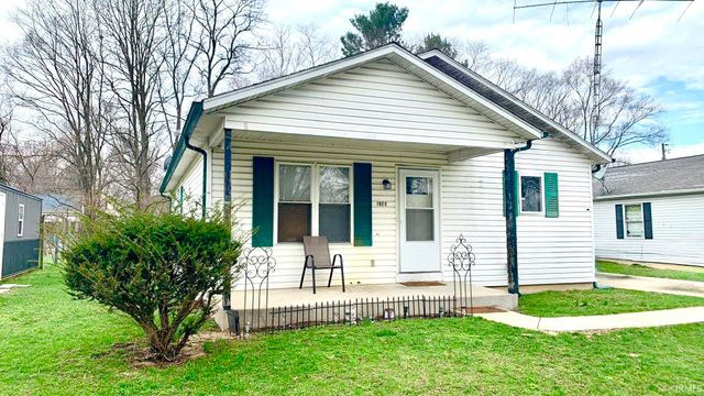 1749 N Fremont Street, South Bend, IN 46628