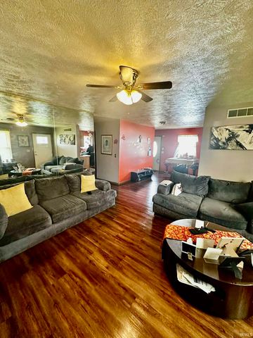 1749 N Fremont Street, South Bend, IN 46628