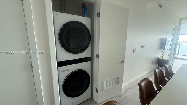 480 NE 31st St 3205, Miami, FL 33137