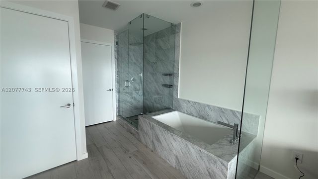 480 NE 31st St 3205, Miami, FL 33137