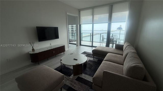 480 NE 31st St 3205, Miami, FL 33137