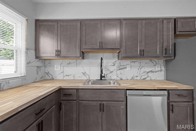 3128 Aubrey Avenue, Granite City, IL 62040