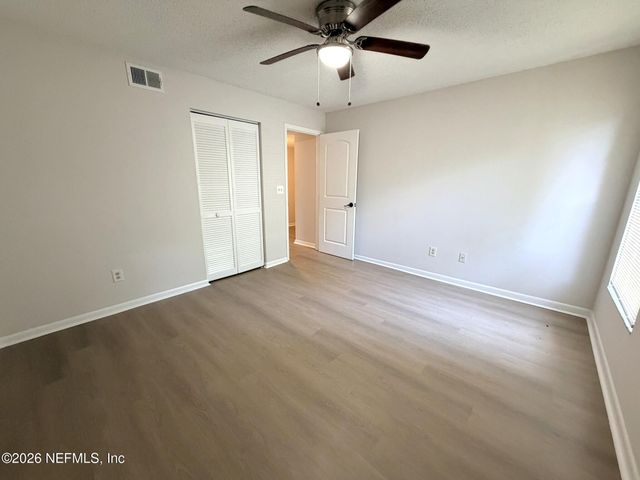 5646 PINEBAY Circle S, Jacksonville, FL 32244