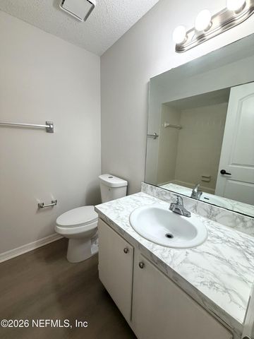 5646 PINEBAY Circle S, Jacksonville, FL 32244