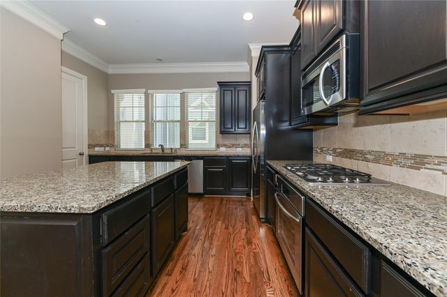 4530 Eli Street, Houston, TX 77007