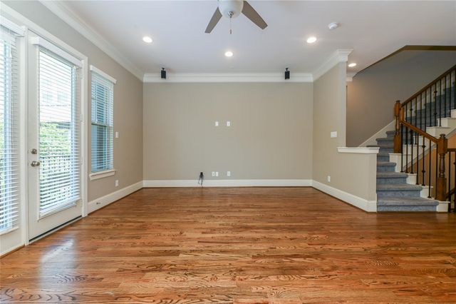 4530 Eli Street, Houston, TX 77007