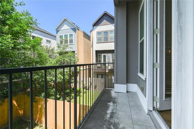 4530 Eli Street, Houston, TX 77007