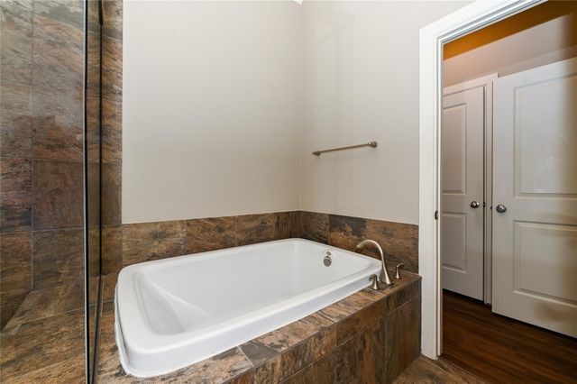 4530 Eli Street, Houston, TX 77007
