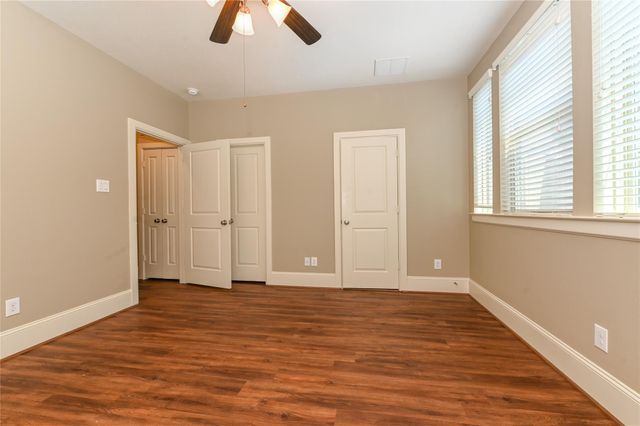 4530 Eli Street, Houston, TX 77007