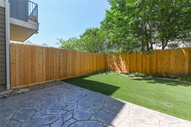 4530 Eli Street, Houston, TX 77007