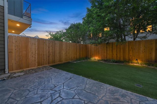 4530 Eli Street, Houston, TX 77007