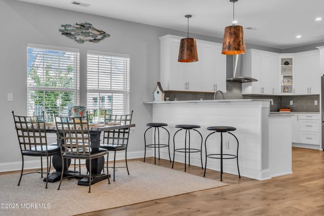 61 Milky Way Drive, Barnegat, NJ 08005
