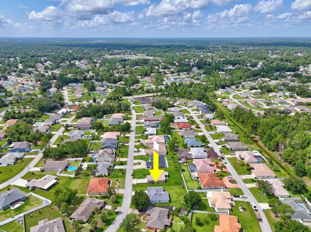 16 Priory Ln, Palm Coast, FL 32164