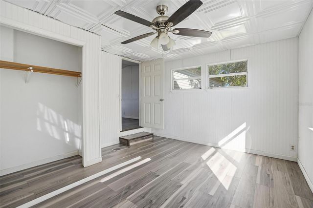 9727 LAKE DRIVE, Weeki Wachee, FL 34613