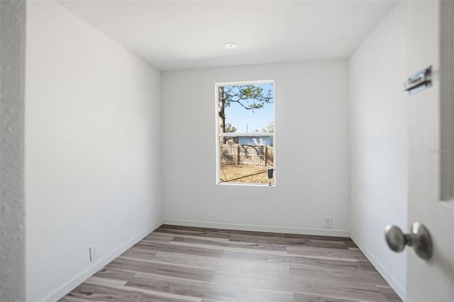 9727 LAKE DRIVE, Weeki Wachee, FL 34613