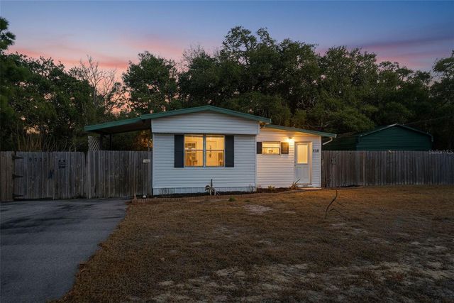 9727 LAKE DRIVE, Weeki Wachee, FL 34613