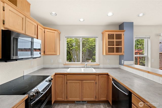 4049 Galena Street SE, Lacey, WA 98503