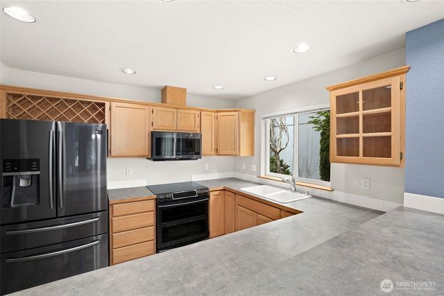 4049 Galena Street SE, Lacey, WA 98503