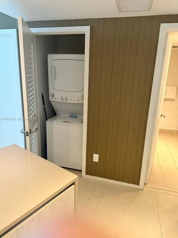 4111 S Ocean Dr MPH5, Hollywood, FL 33019