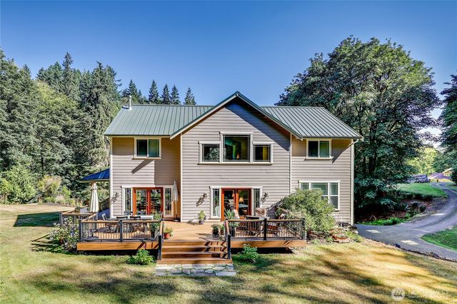 2701 NE Strand Road, Bremerton, WA 98311