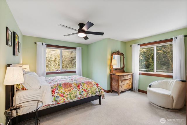 2701 NE Strand Road, Bremerton, WA 98311