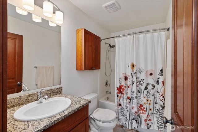 2701 NE Strand Road, Bremerton, WA 98311