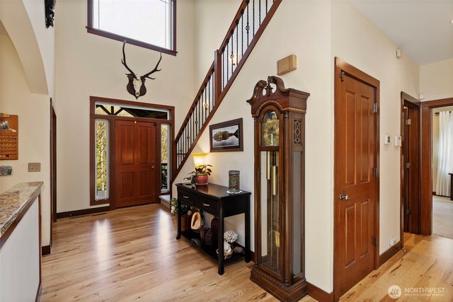 2701 NE Strand Road, Bremerton, WA 98311