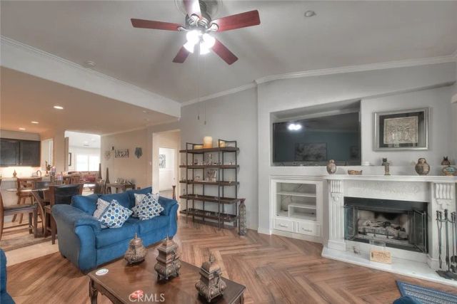 6252 Goldendale Way, Fontana, CA 92336