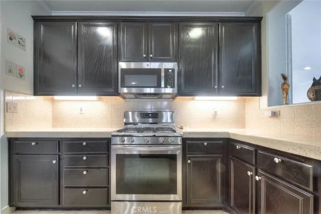 6252 Goldendale Way, Fontana, CA 92336