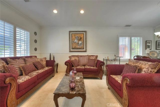 6252 Goldendale Way, Fontana, CA 92336