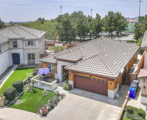 6252 Goldendale Way, Fontana, CA 92336