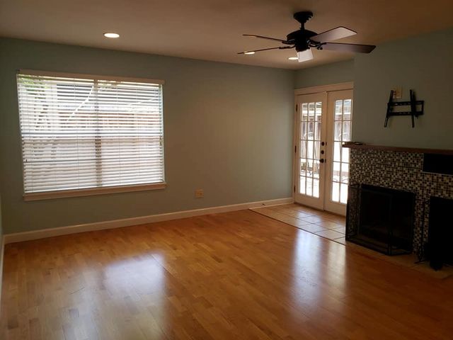 2002 Voltaire DR, Austin, TX 78752