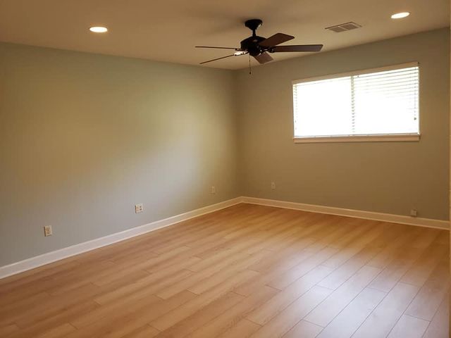 2002 Voltaire DR, Austin, TX 78752