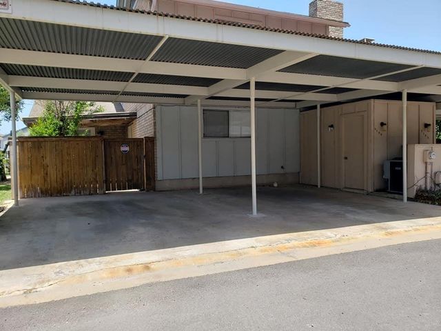 2002 Voltaire DR, Austin, TX 78752