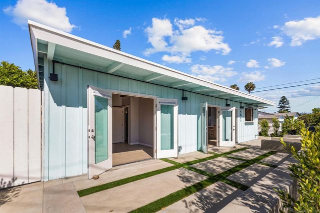4827 Bayard St, San Diego, CA 92109