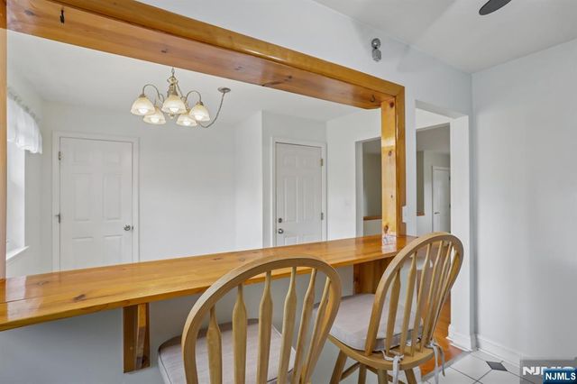 1279 Valley Road B, Wayne, NJ 07470