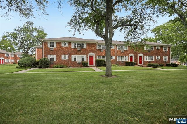 1279 Valley Road B, Wayne, NJ 07470