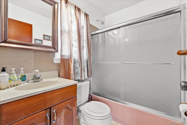 55 Harriet Avenue, Hempstead, NY 11550