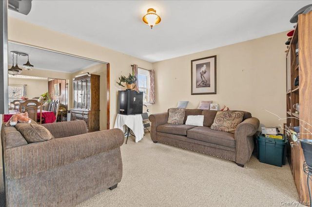 55 Harriet Avenue, Hempstead, NY 11550