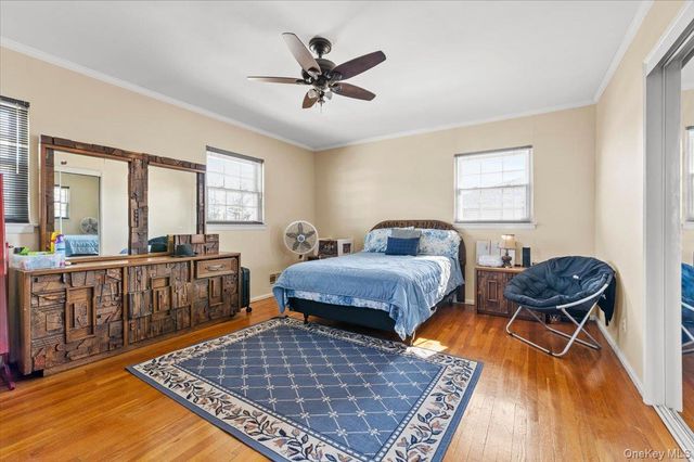 55 Harriet Avenue, Hempstead, NY 11550