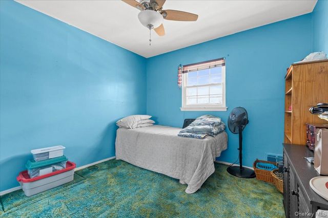 55 Harriet Avenue, Hempstead, NY 11550