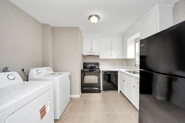 3914 Hoffman St Street C, Houston, TX 77026