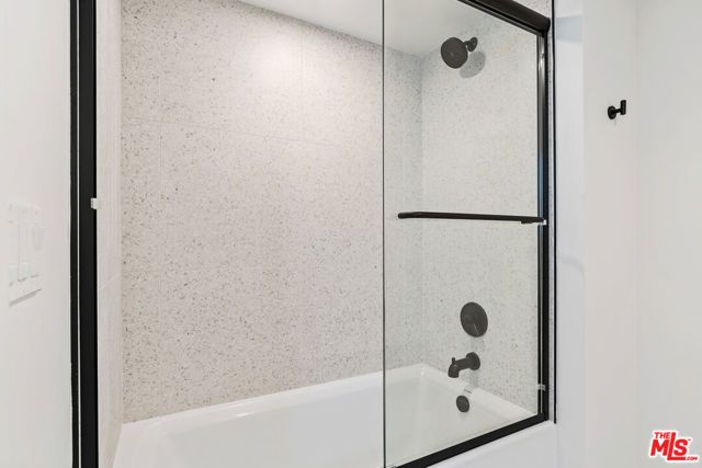 3667 Keystone Avenue 433, Los Angeles, CA 90034