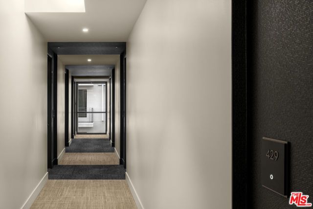 3667 Keystone Avenue 433, Los Angeles, CA 90034