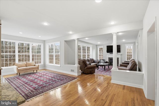 204 IRON VALLEY DR, Lebanon, PA 17042