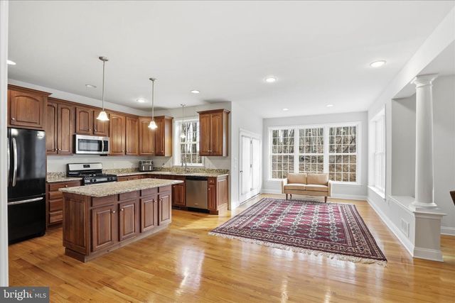 204 IRON VALLEY DR, Lebanon, PA 17042